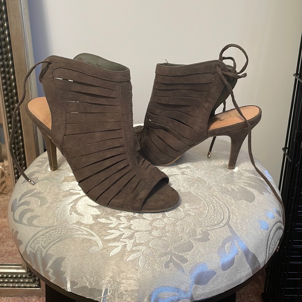 Army Green Heels